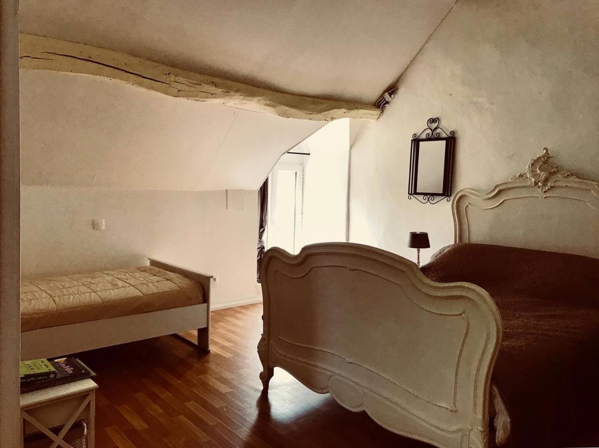 Les Gites De La Maison Lierue Thiron-Gardais Buitenkant foto